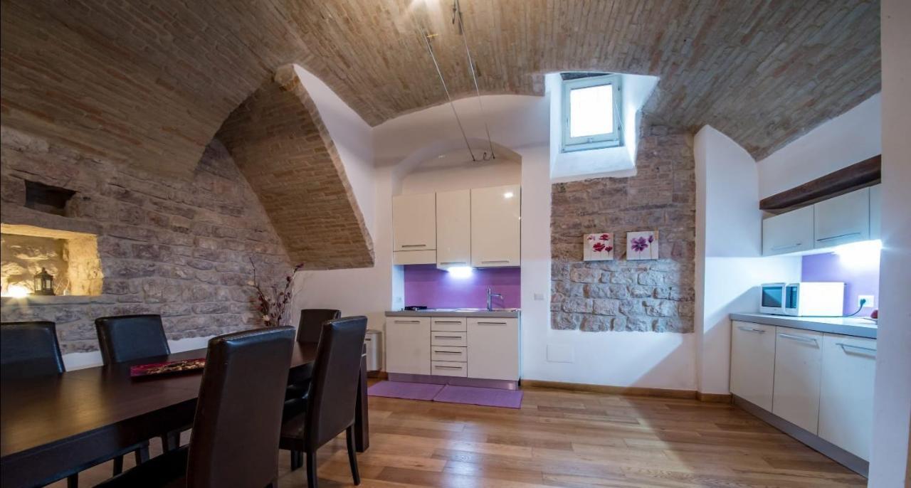 Appartamento Sant'Apollinare Assisi Bagian luar foto