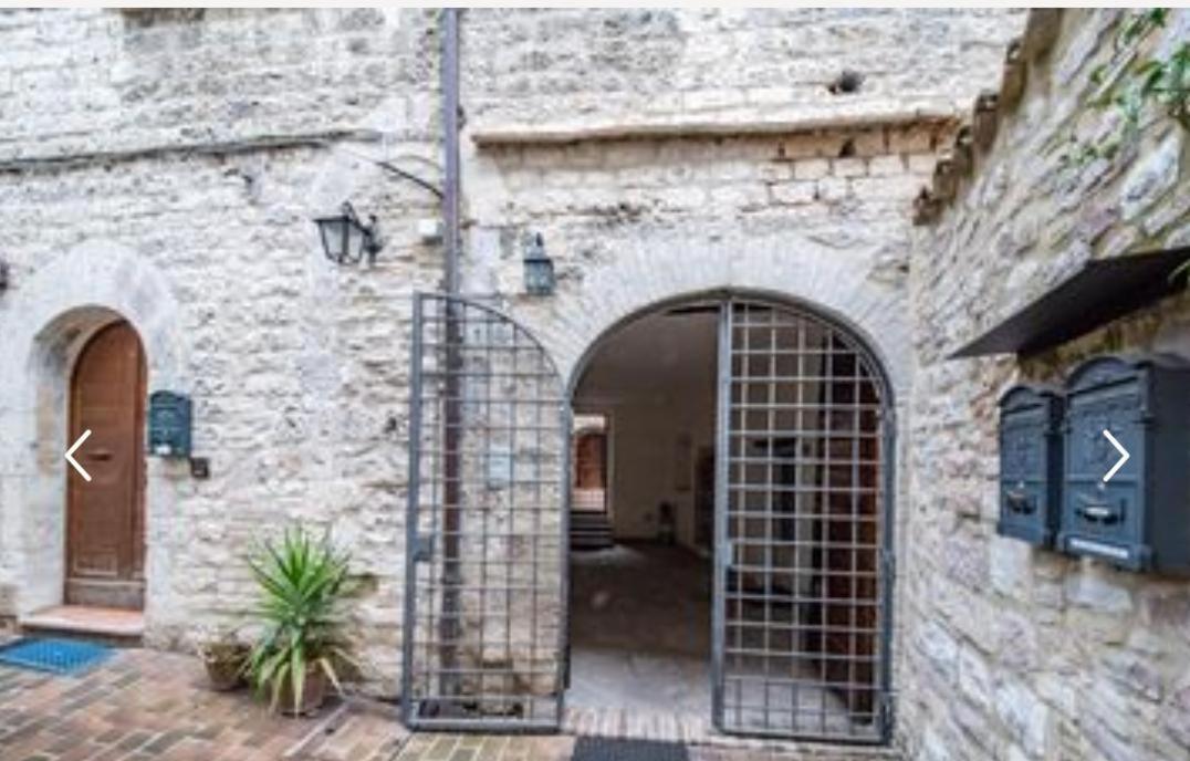Appartamento Sant'Apollinare Assisi Bagian luar foto